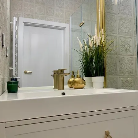 Cozy On Piotrkowska Street Łódź