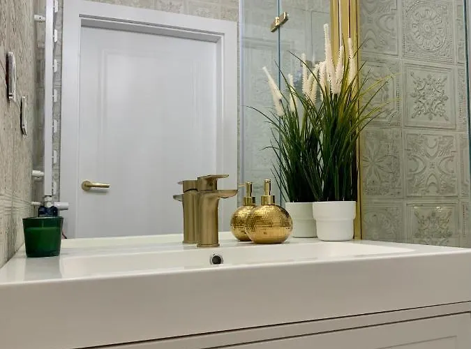 Cozy On Piotrkowska Street 罗兹